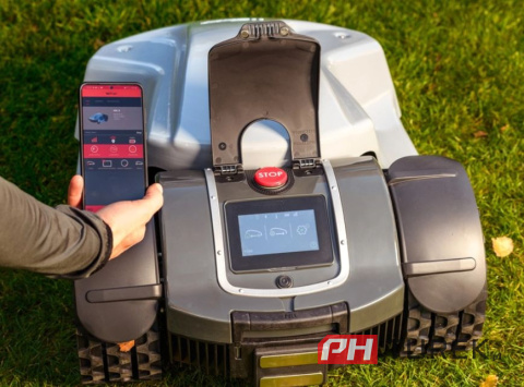 Kosiarka automatyczna robot koszący Wiper TREKKER XL S ULTRA 5000m2 10,35Ah